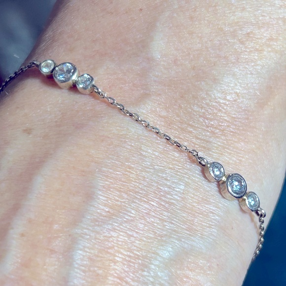 Silpada Elegant Gold Bracelet with 3 Crystal Accents in evenly spaced rows. - Picture 4 of 7